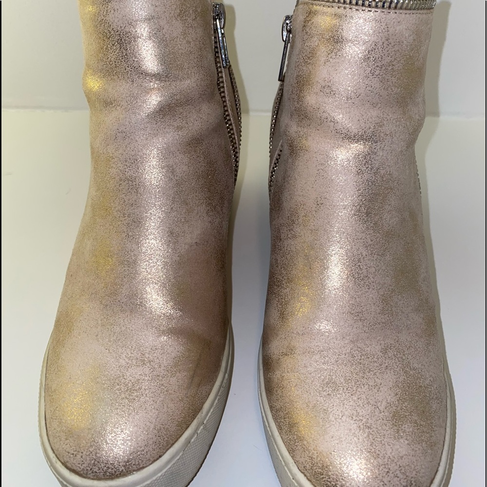 Coconuts by Matisse Casual Wedge Sneaker